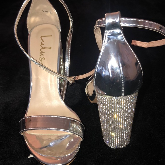 Heels - Picture 2 of 2